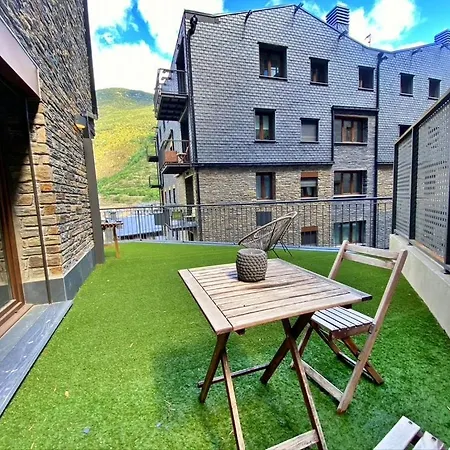 En Encamp, Anyo 2. Hasta 6 Personas Apartmán *
